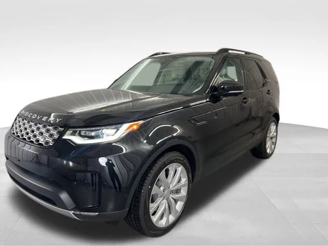 2026 Land Rover Discovery P300 S's photo