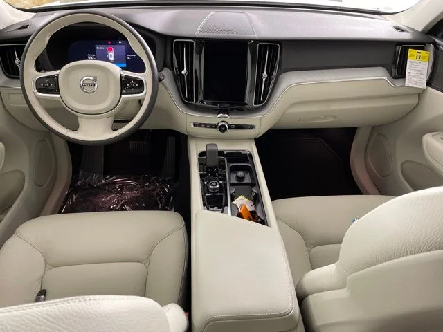 Certified Used 2024 Crystal White Volvo Plus image 36