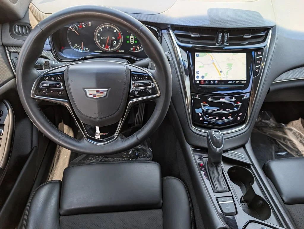 Used 2018 BLACK RAVEN Cadillac 4dr Sdn image 18