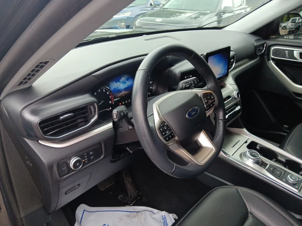 Used 2020 Magnetic Ford XLT image 15