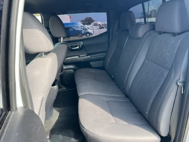 Used 2018  Toyota TRD Sport image 34