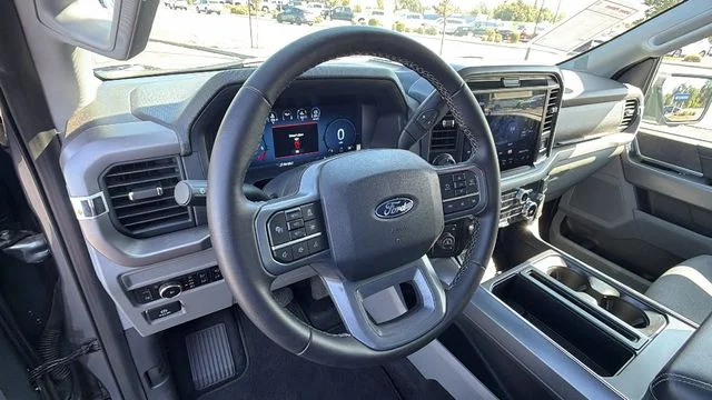 Used 2025 Gray Ford XLT image 32