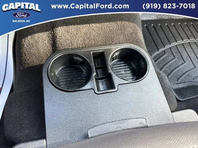 Used 2019 White Ford XLT image 30