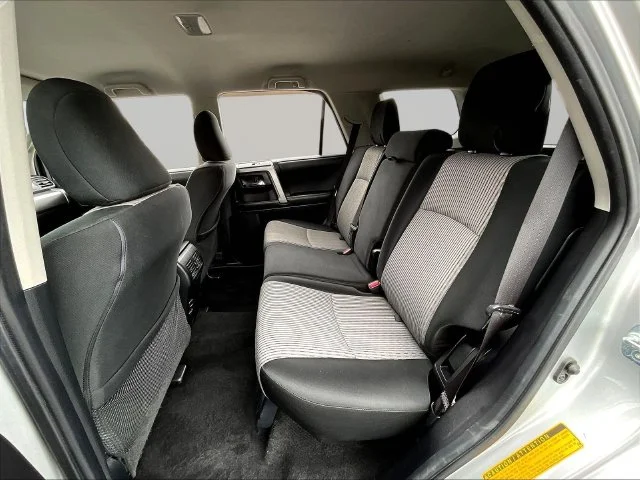 Used 2019 Silver Toyota SR5 image 25