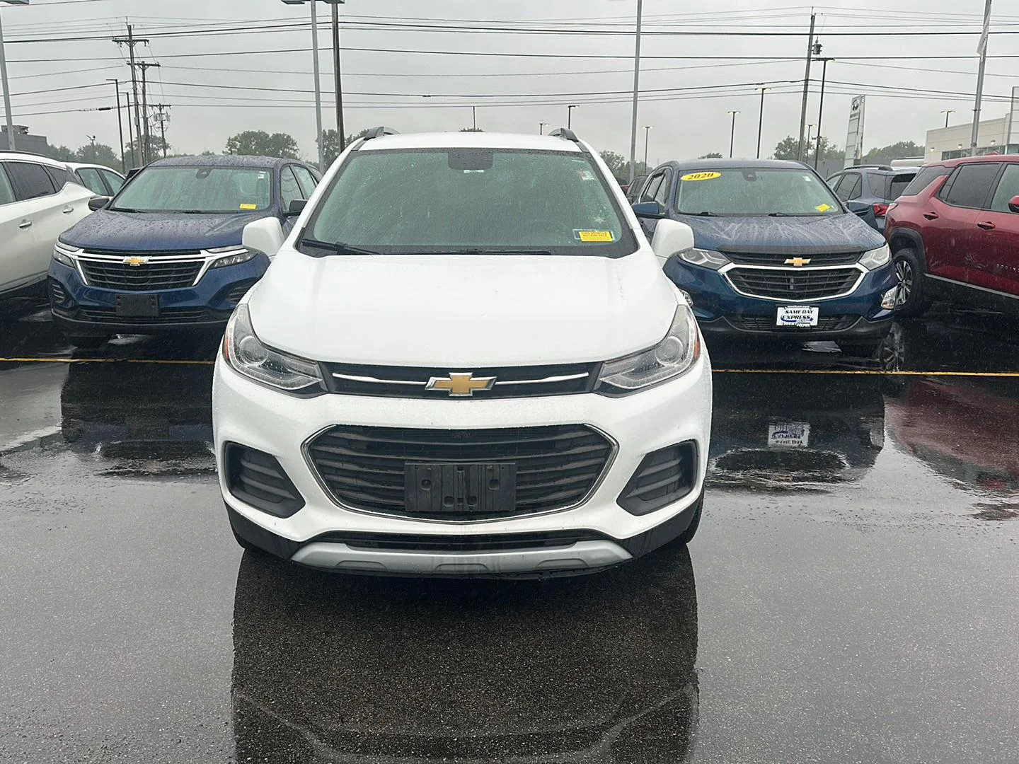 Used 2019 SUMMIT WHITE Chevrolet LT image 6