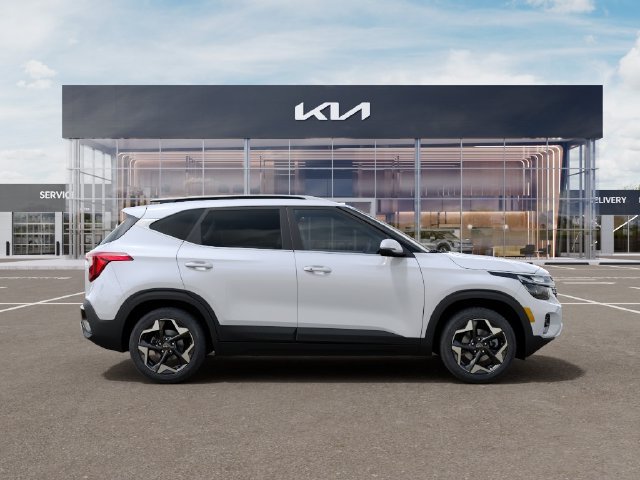 New 2026 White Kia EX image 7