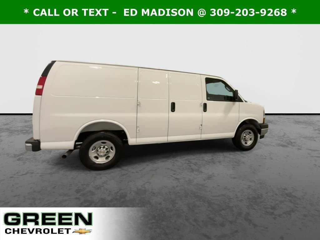 2025 Chevrolet Express Cargo Work Van - Photo 9