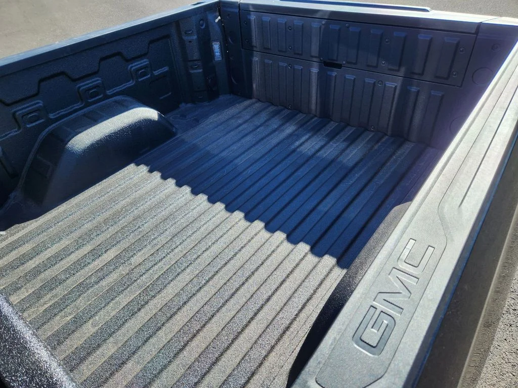 2026 GMC Sierra 1500 SLT - Photo 16