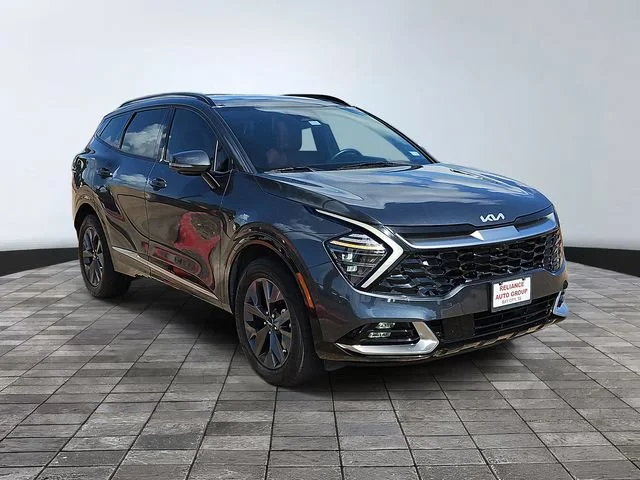 Used 2024  Kia SX-Prestige image 1