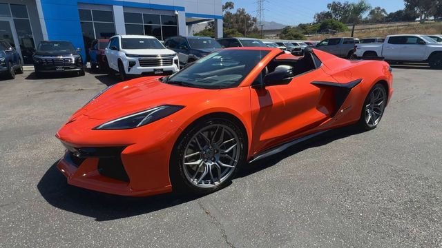 2025 Chevrolet Corvette 2LZ - Photo 10