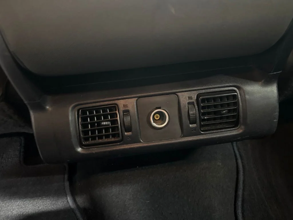 Used 2014 Silver Sky Metallic Toyota SR5 image 13