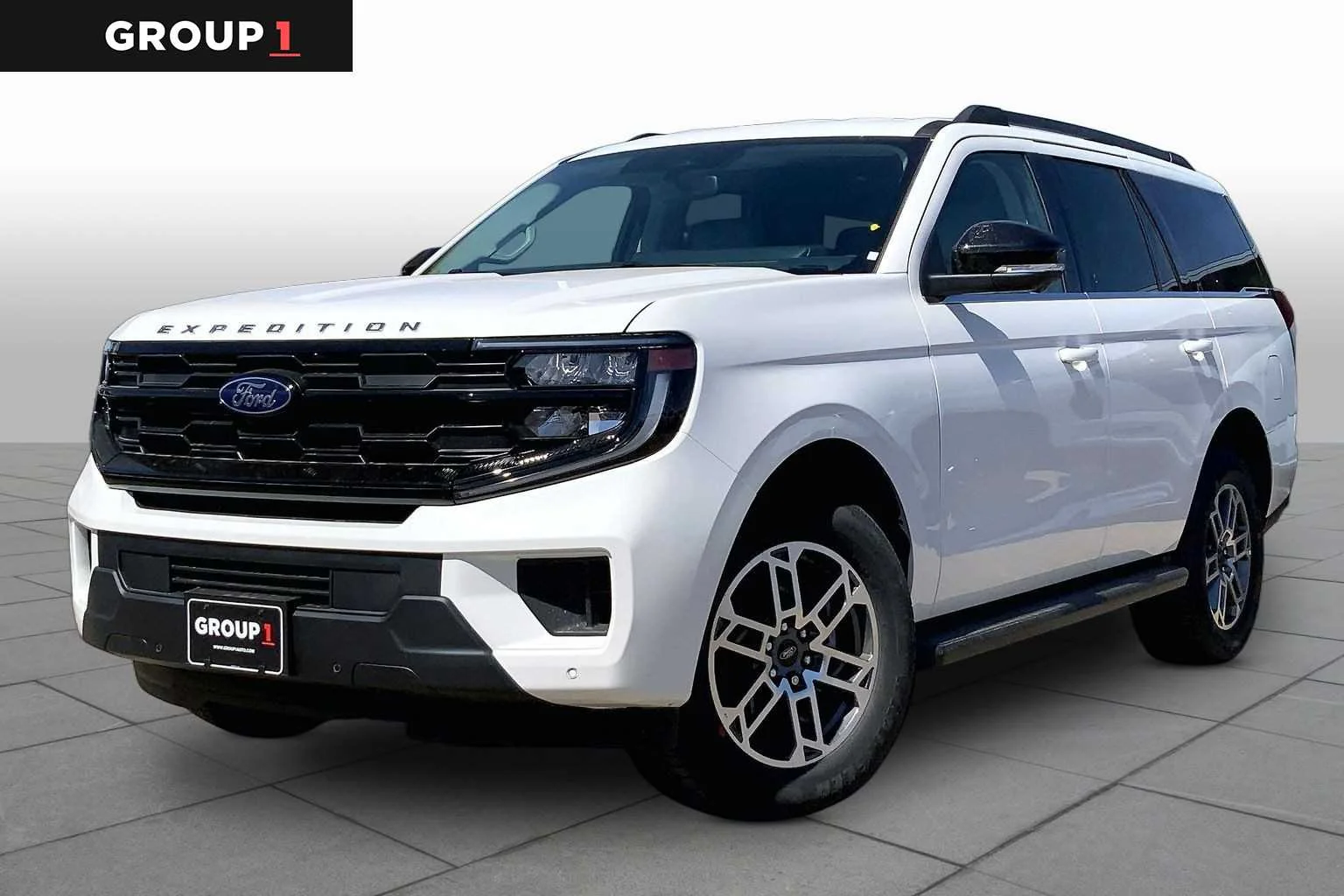 2026 Ford Expedition Active's photo
