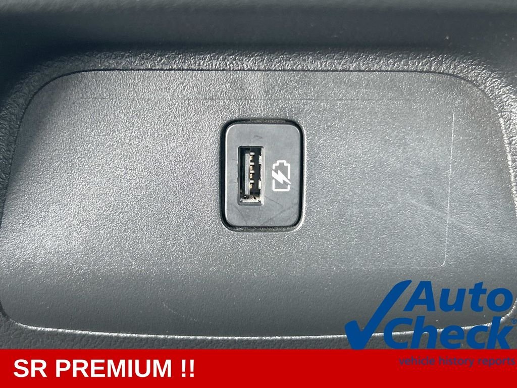 Used 2023 White Nissan SR image 33
