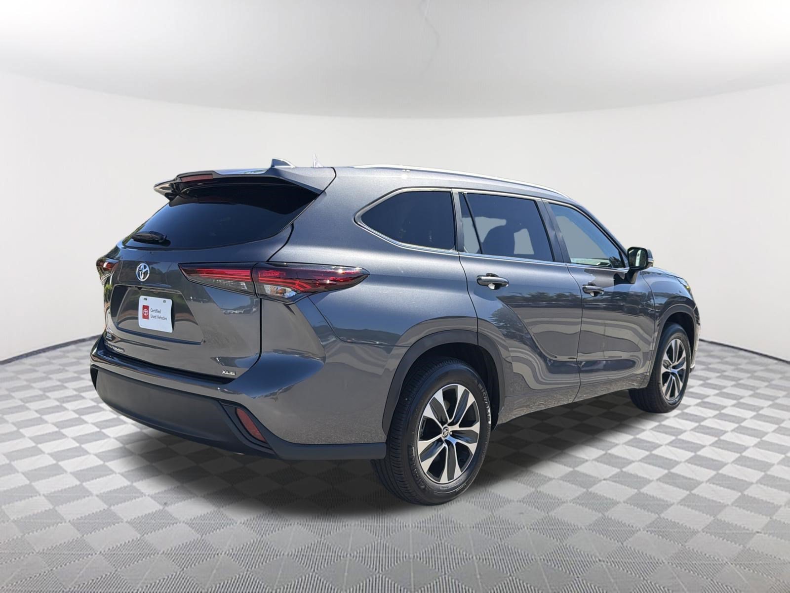 Certified Used 2025 Magnetic Gray Metallic Toyota XLE image 16
