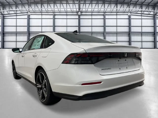 New 2026 Platinum White Pearl Honda SE image 3