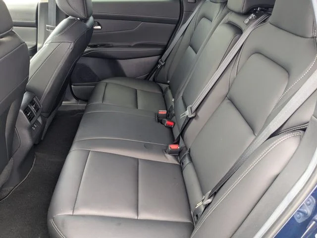Used 2025 Blue Nissan SL image 11