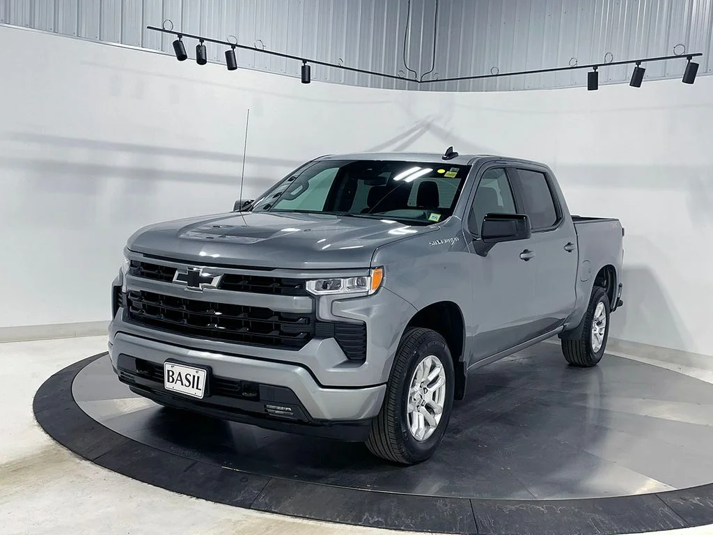 Used 2026 Gray Chevrolet RST image 8