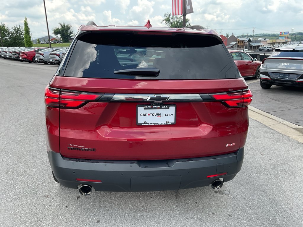 Used 2022 Cherry Red Tintcoat Chevrolet RS image 9
