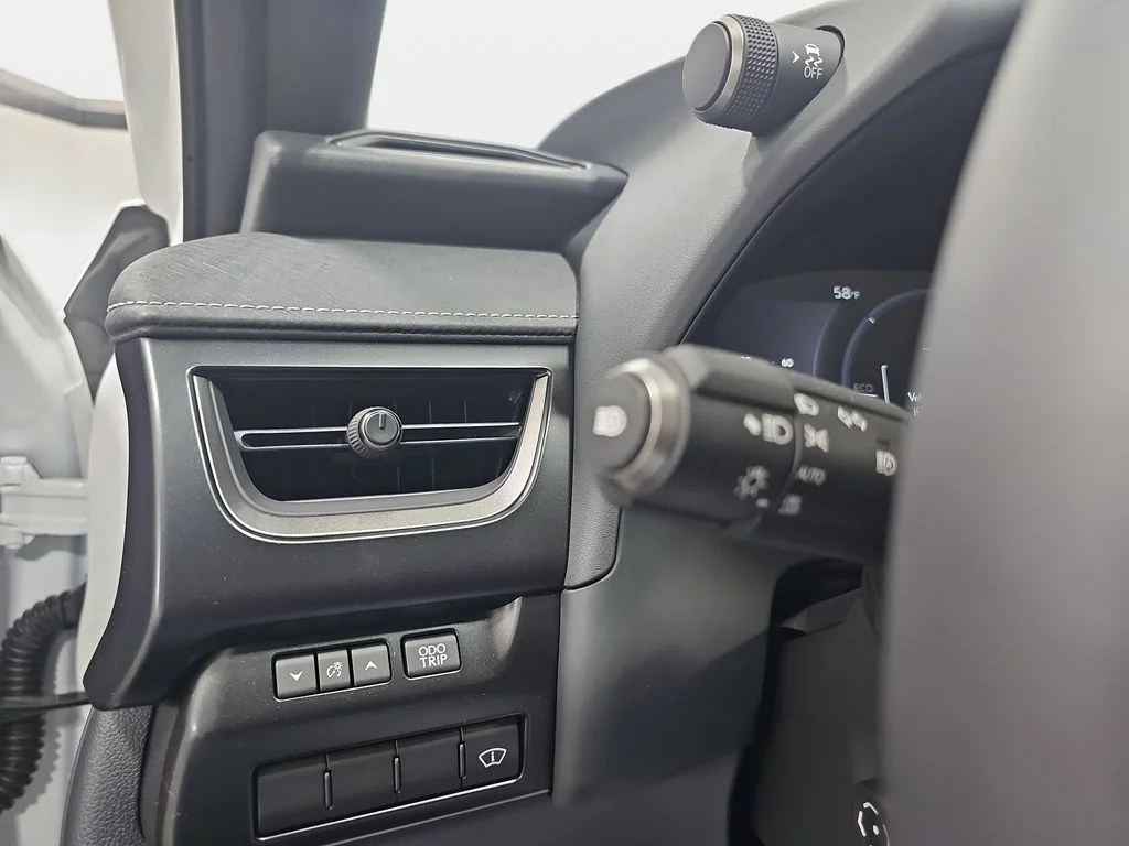 New 2026 Ultra White Lexus PREMIUM AWD image 25