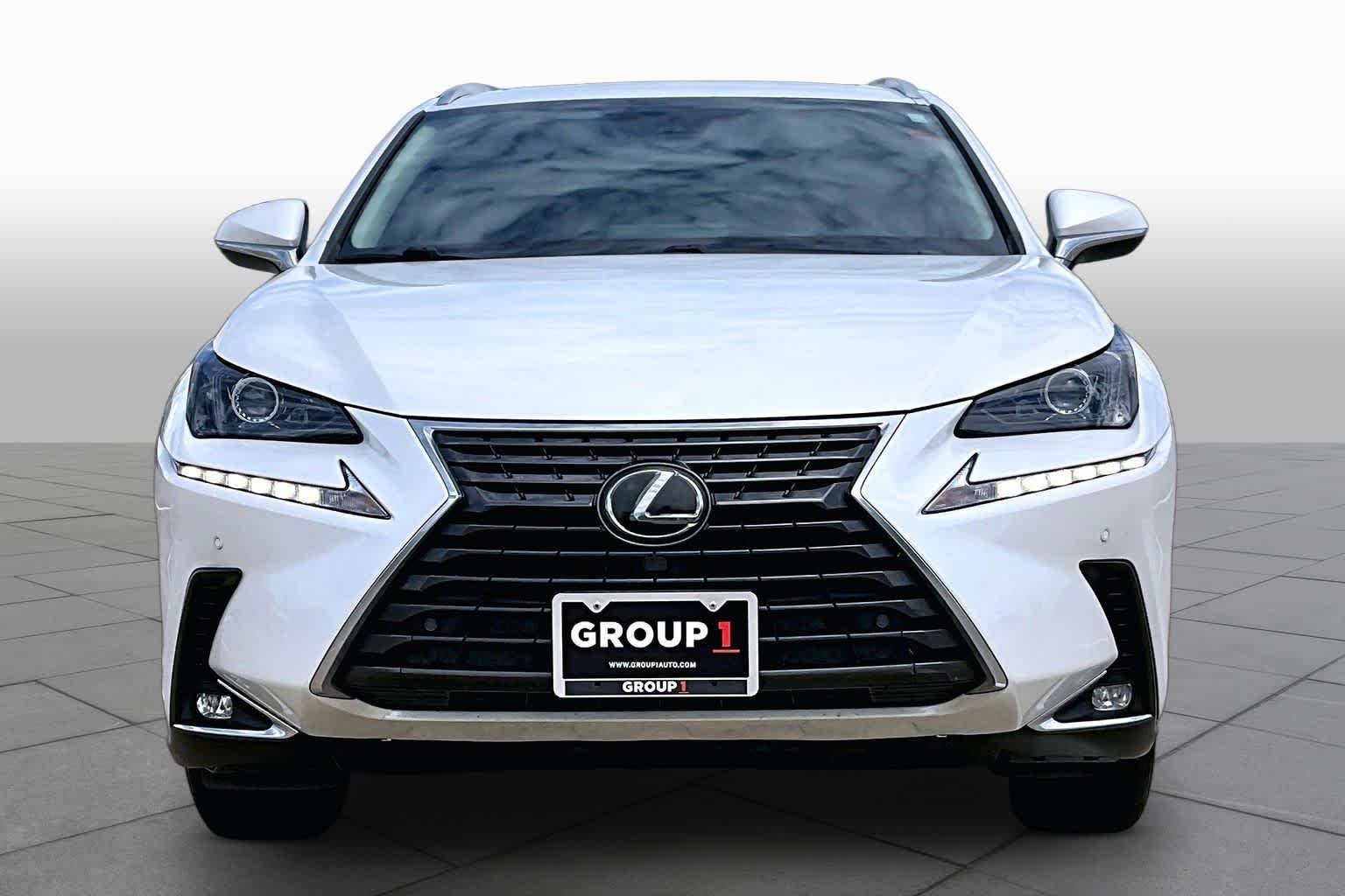 Used 2021 Eminent White Pearl Lexus  image 4