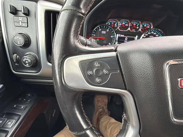 Used 2018 STONE BLUE METALLIC GMC SLT image 15
