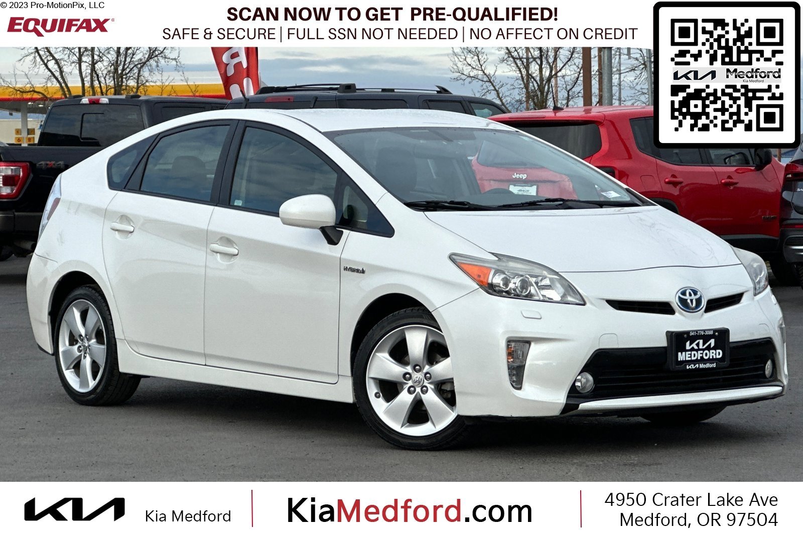 2014 Toyota Prius Five