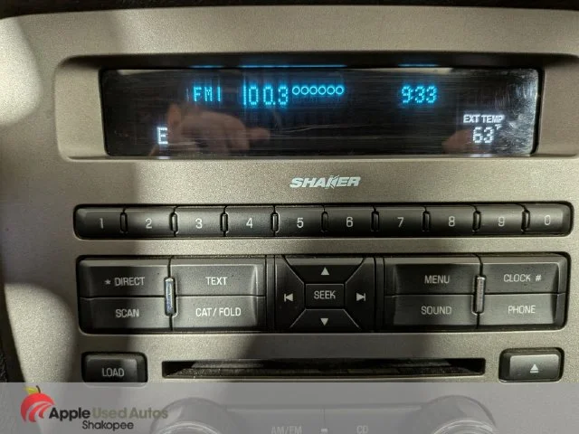Used 2010 Gold Ford V6 image 18