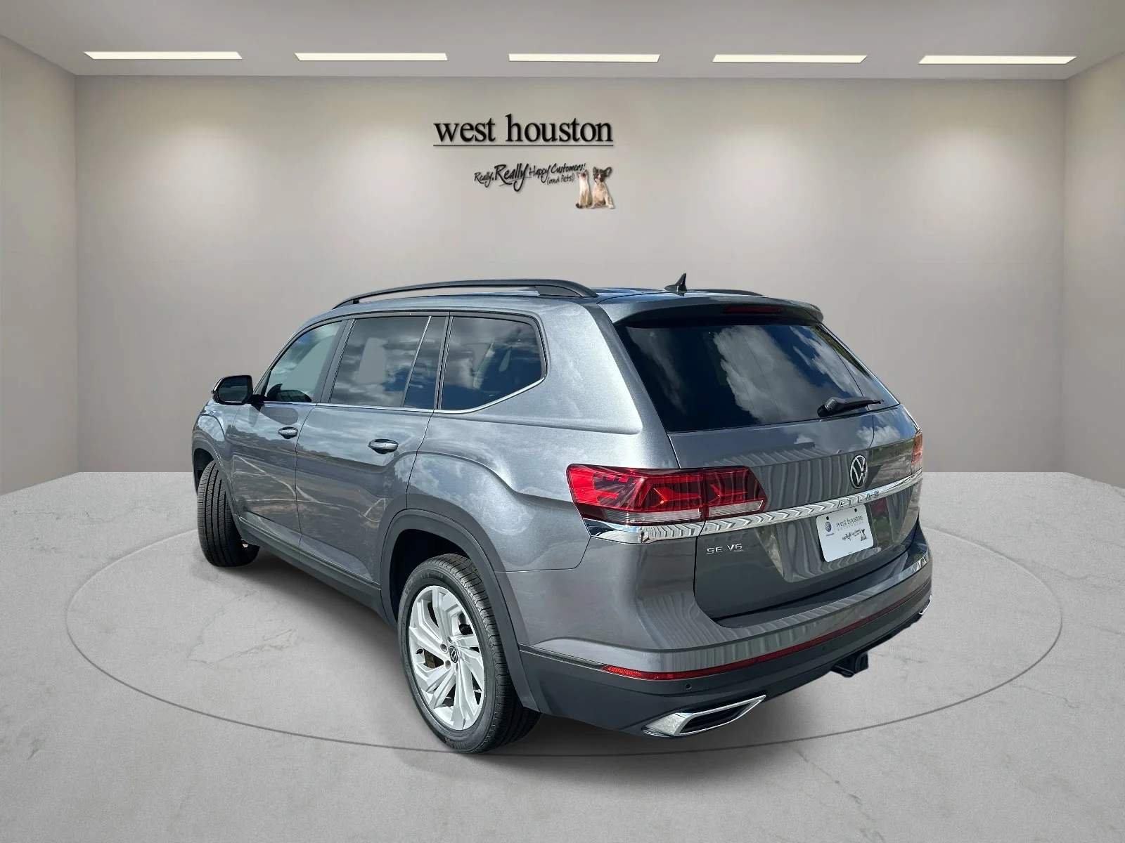Used 2023 Gray Volkswagen 3.6L V6 SE w/Technology image 7
