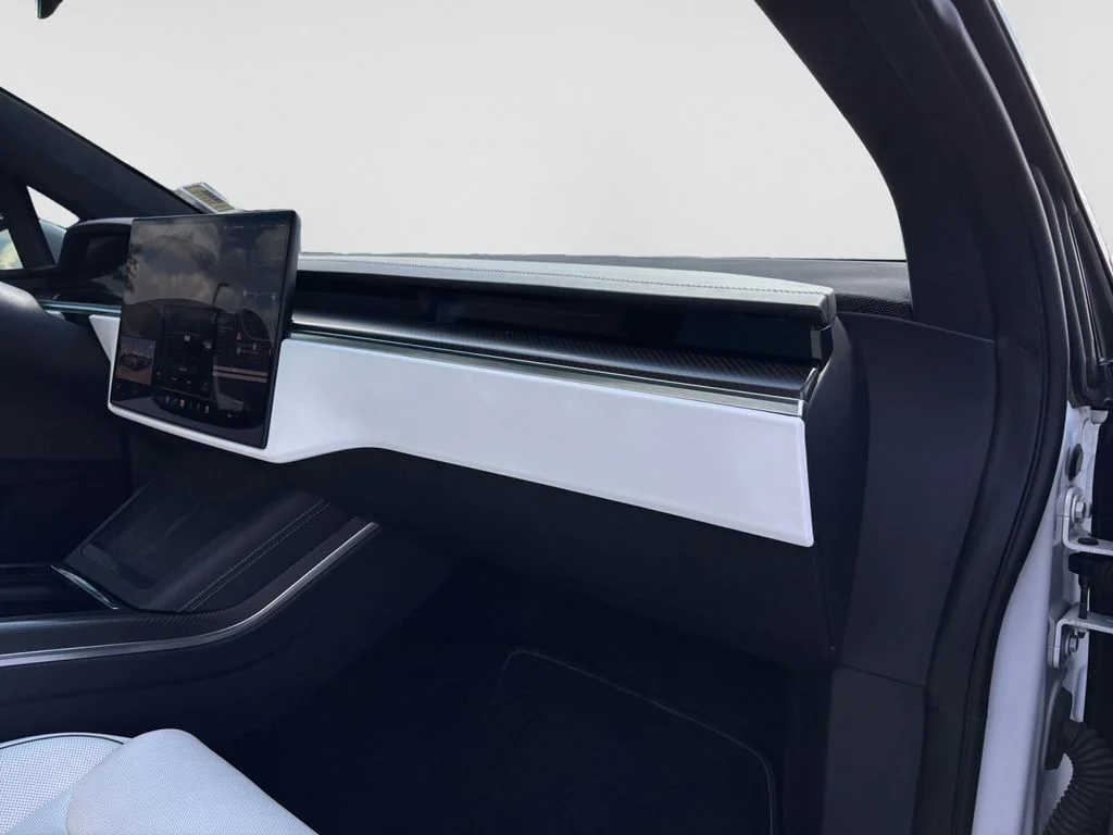 Used 2022 White Tesla Plaid image 49