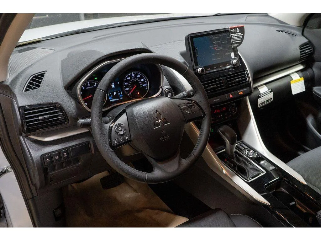 2026 Mitsubishi Eclipse Cross SE - Photo 17