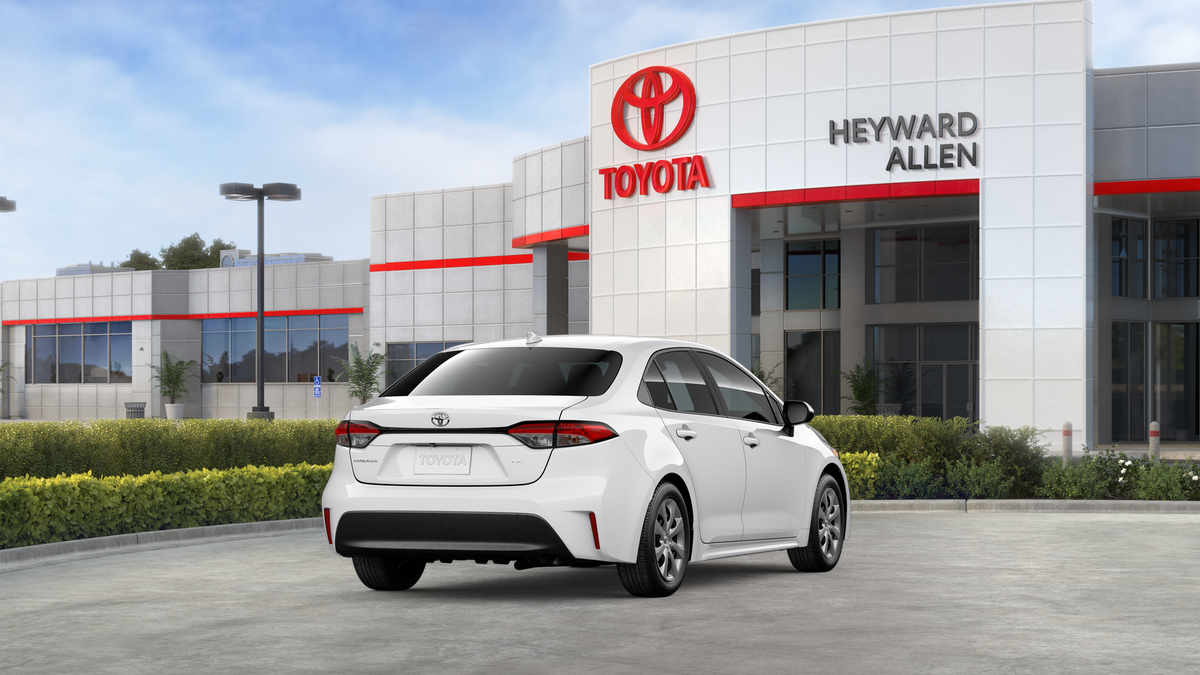 New 2026 Ice Cap Toyota LE image 62