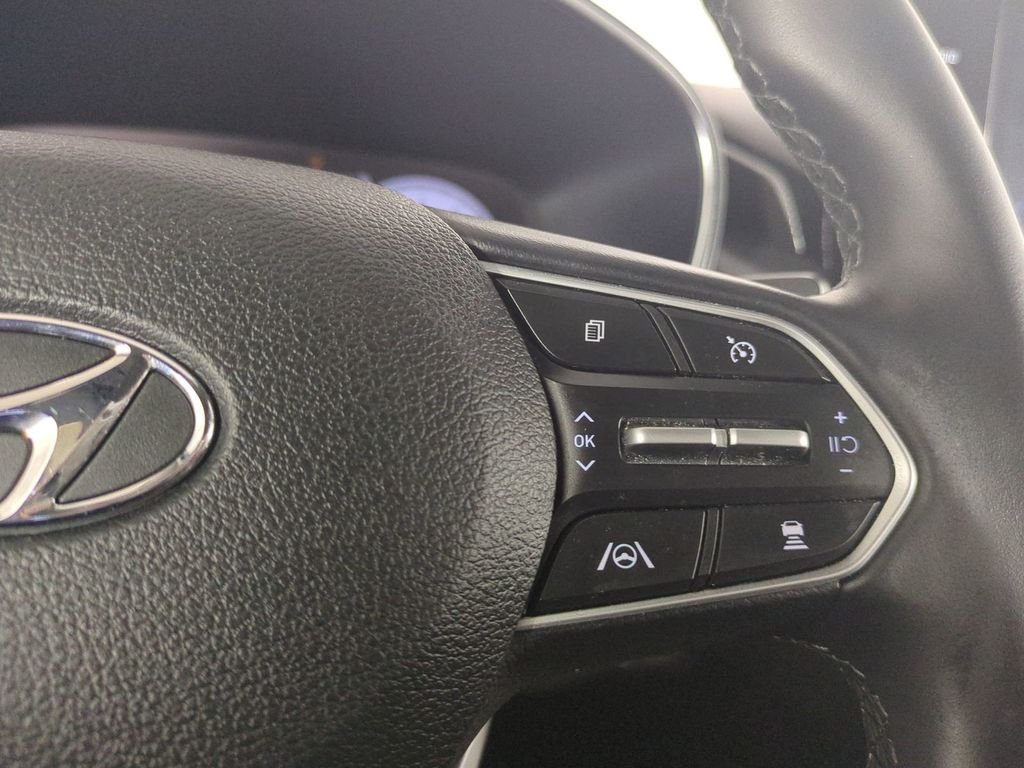 Used 2022 Black Hyundai SEL image 33
