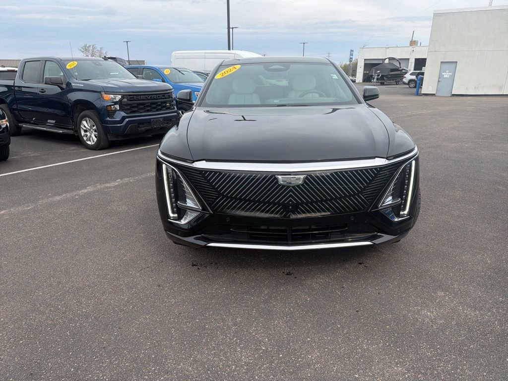 Used 2024 Cadillac LYRIQ Luxury 1 with VIN 1GYKPPRL0RZ116358 for sale in Oswego, NY