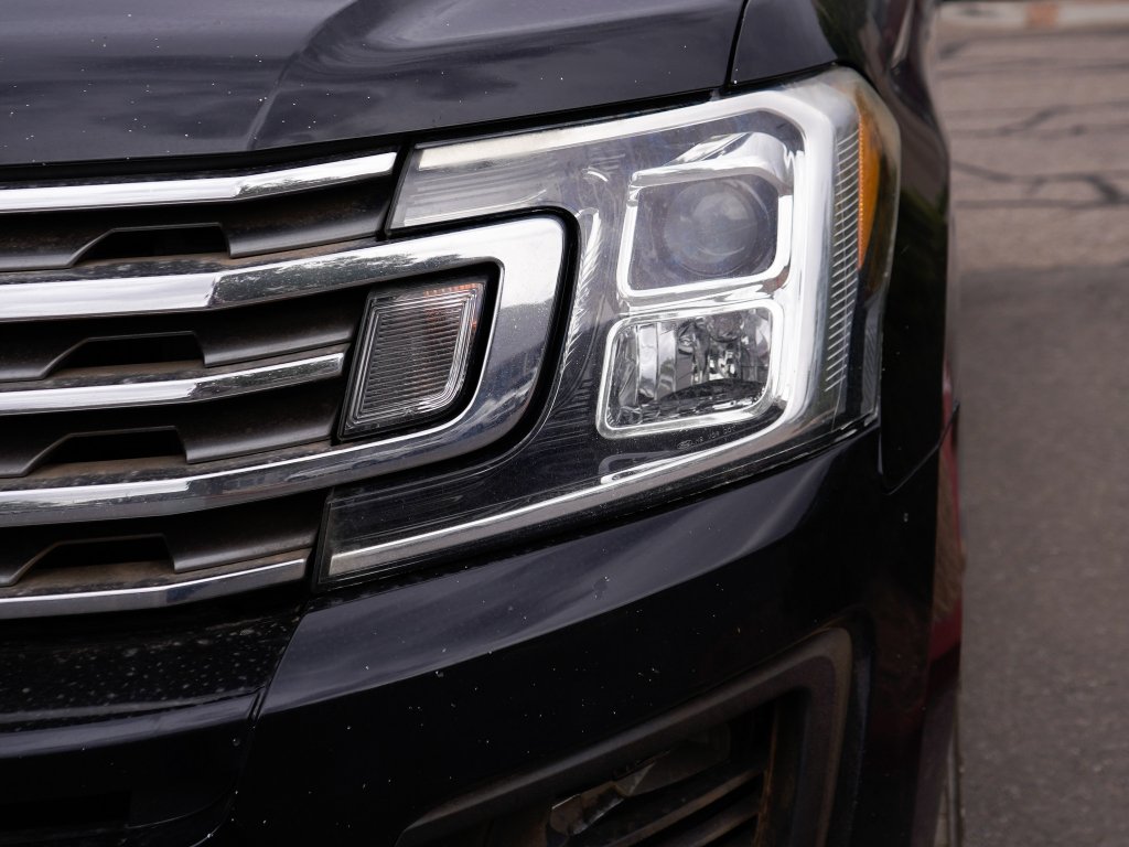 Used 2019 Agate Black Metallic Ford XLT image 4
