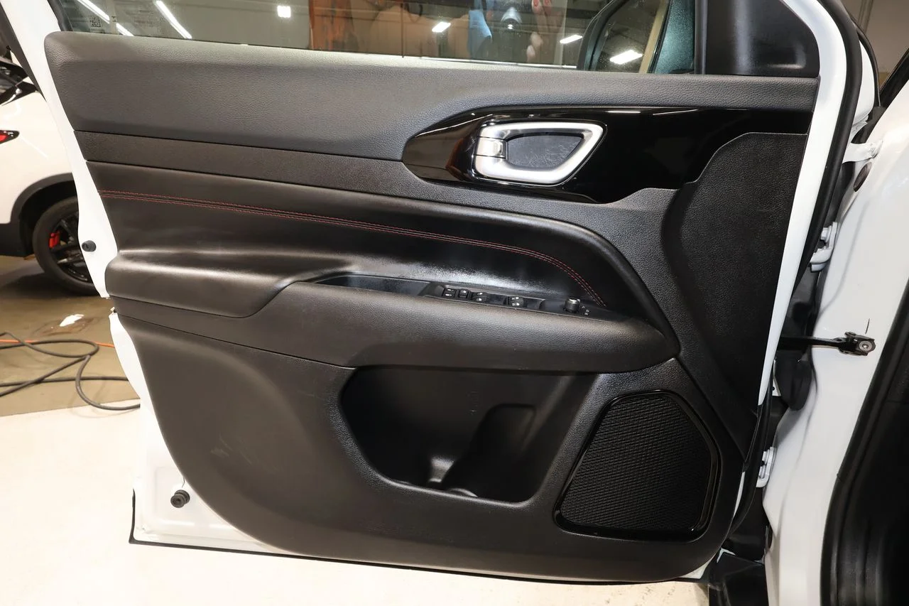 2025 Jeep Compass Trailhawk - Photo 21