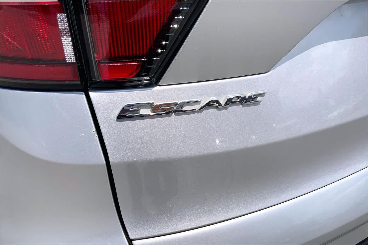 Used 2017 Ingot Silver Metallic Ford Titanium image 30