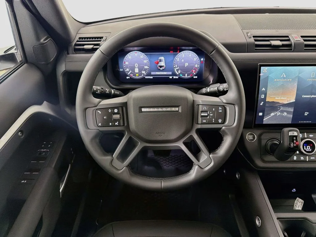 New 2026 Fuji White Land Rover X-Dynamic SE image 24