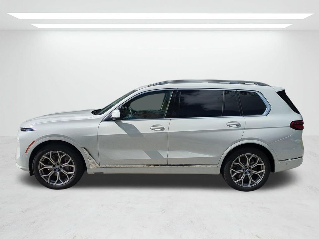 New 2026 Alpine White BMW xDrive40i image 7