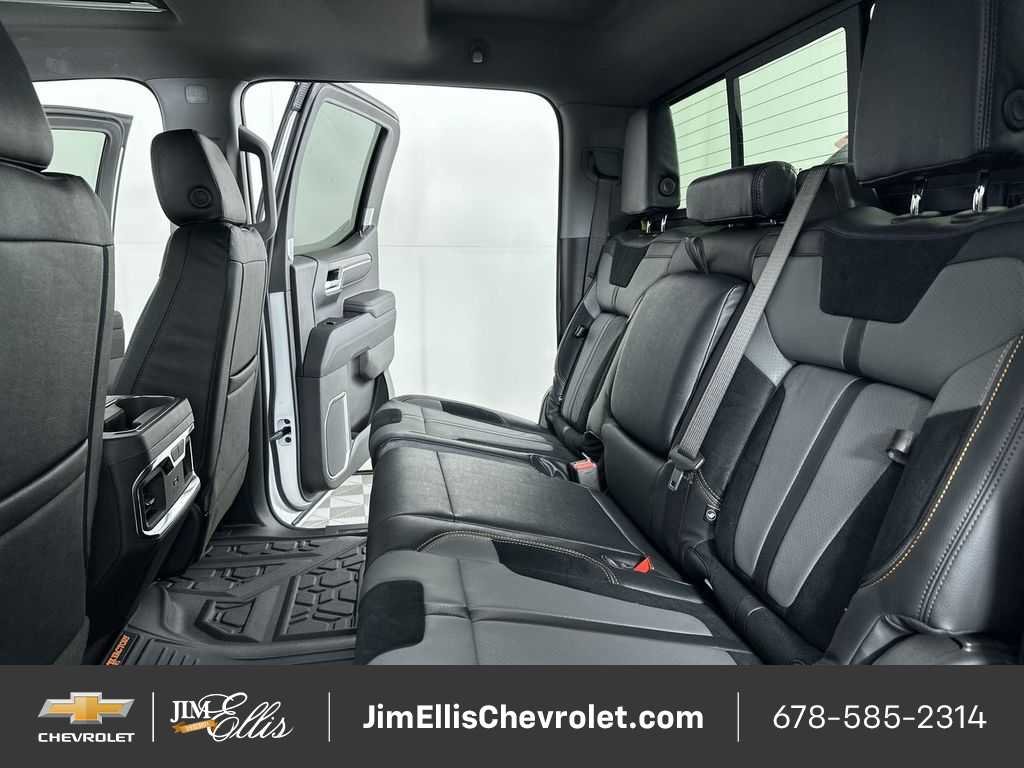 2025 Chevrolet Silverado 1500 LTZ - Photo 57