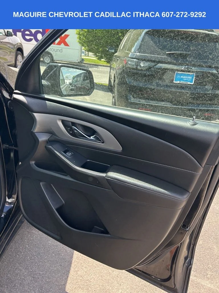 Used 2022 Black Chevrolet LT image 12