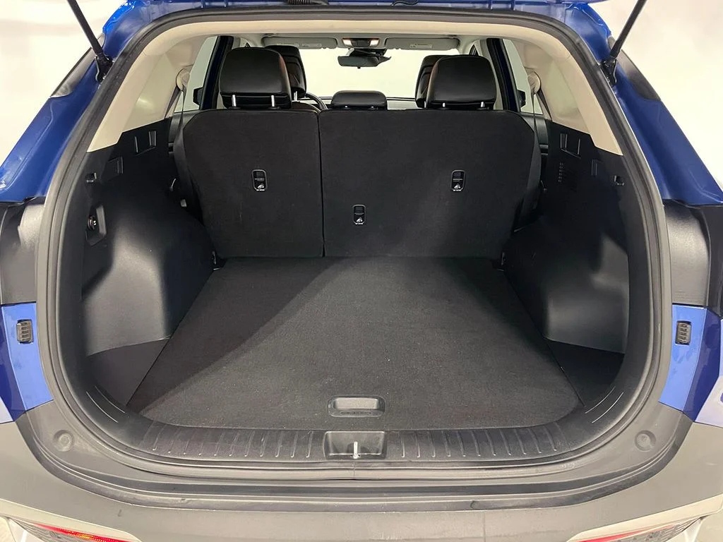 Used 2023 Blue Kia EX image 5