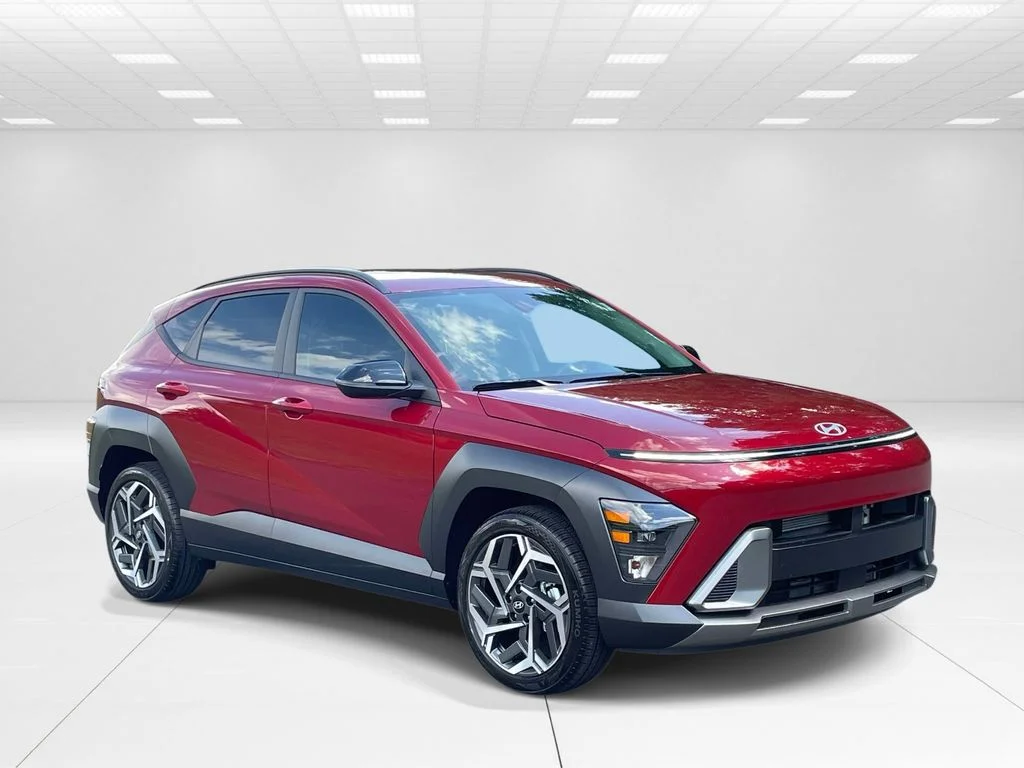 Used 2026 Red Hyundai SEL Premium image 1