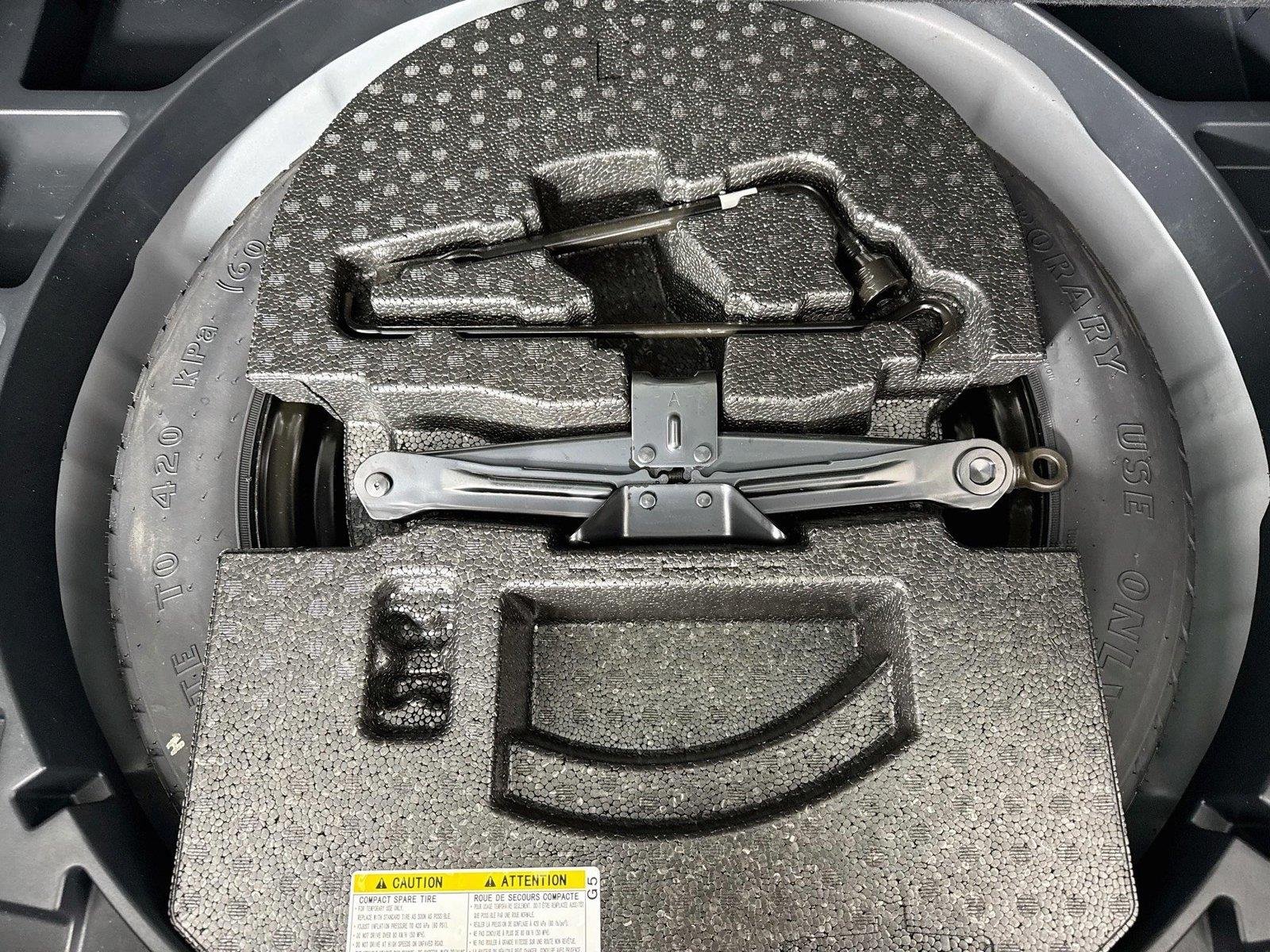 Certified Used 2024 Wind Chill Pearl Toyota L image 36
