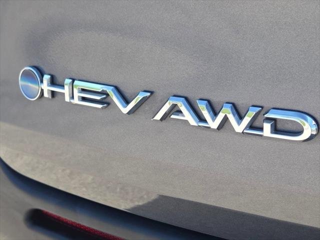 Certified Used 2025 MAGNETIC GRAY MET. Toyota  image 25