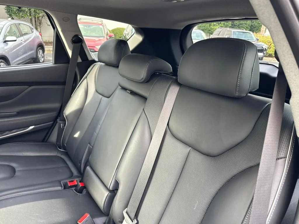 Used 2021 Quartz White Hyundai Limited image 14