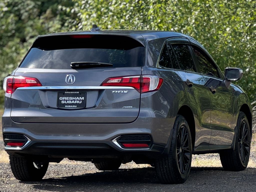 Used 2017 Modern Steel Metallic Acura Base image 7