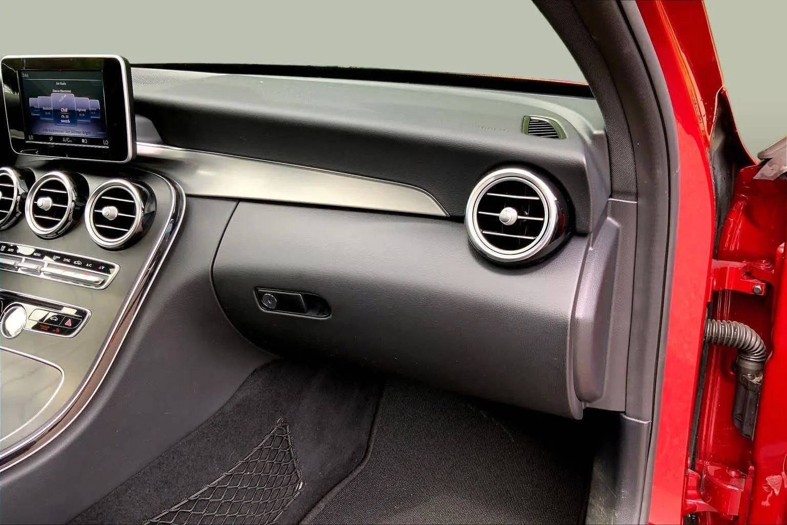 Used 2018 designo Cardinal Red Metallic Mercedes-Benz C 300 image 19