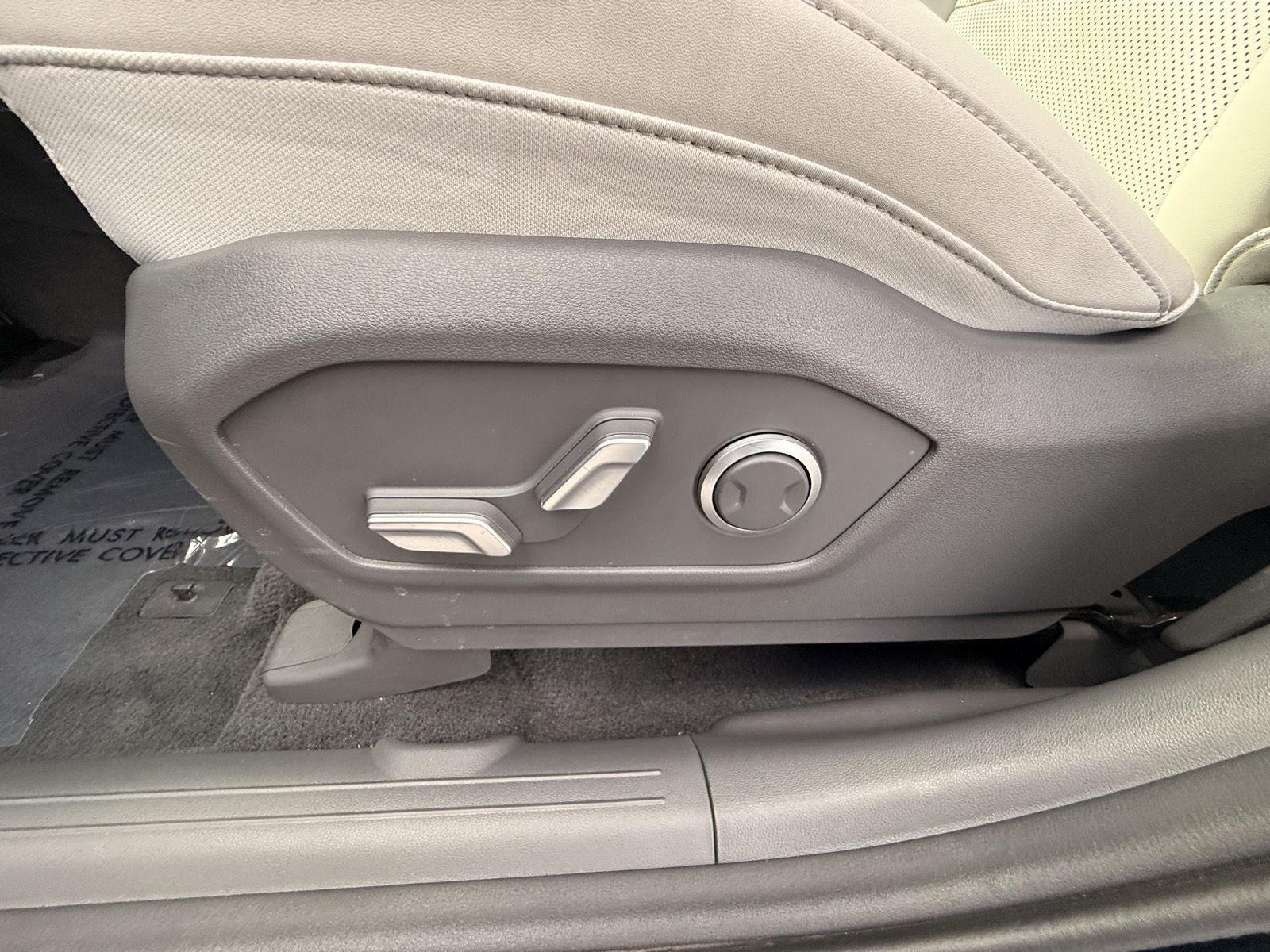 2026 Hyundai Santa Fe SEL - Photo 15