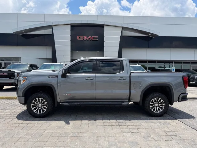 2021 GMC Sierra 1500 AT4