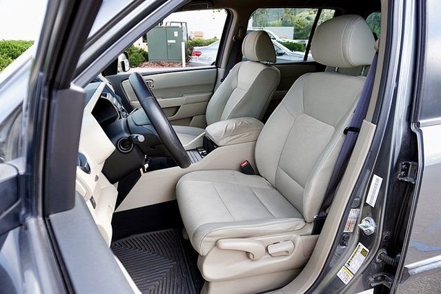 Used 2009 Gray Honda LX image 14